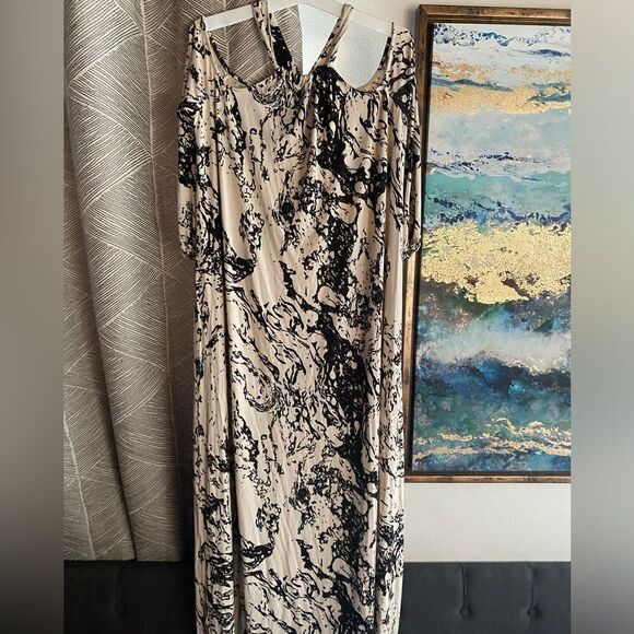 Rachel Pally Maxi Dress  Beige/Black Sz S Abstract Cold Shoulder Calf Length - Picture 1 of 11
